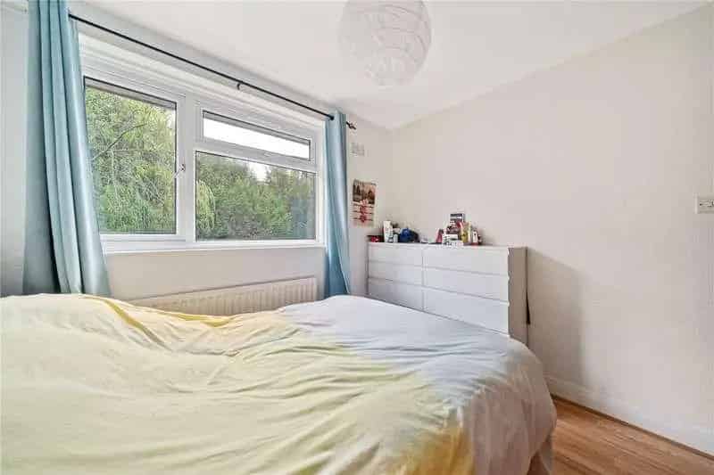 3 Bed Semi-Detached House For Sale