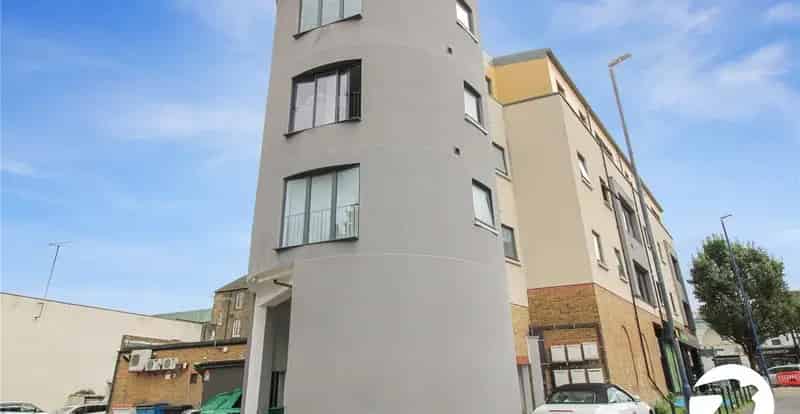 2 bedroom property to rent
