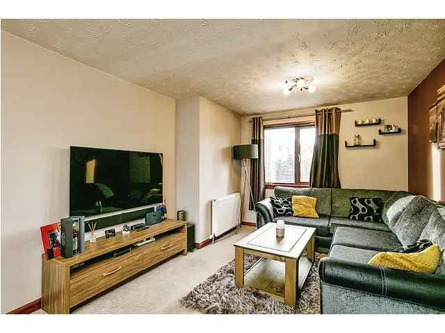 2 Bedroom End Terraced House for Sale