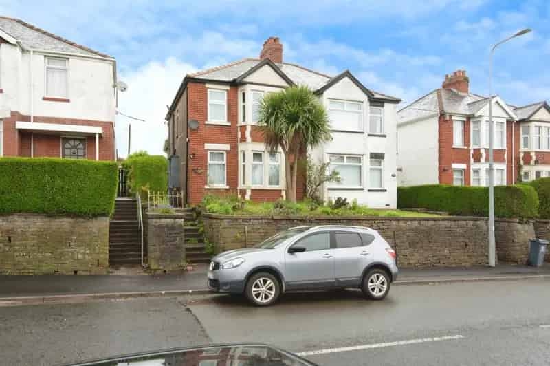 3 Bedroom Character Property for Sale