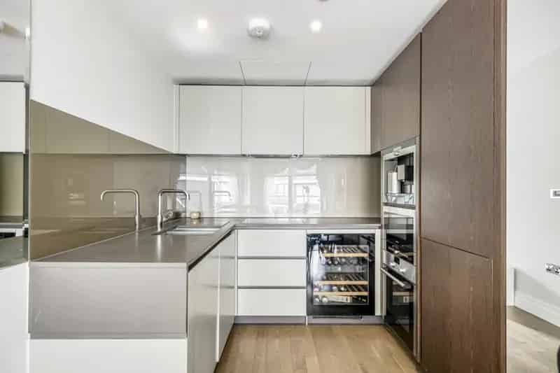 2 bedroom Flat
 To Rent