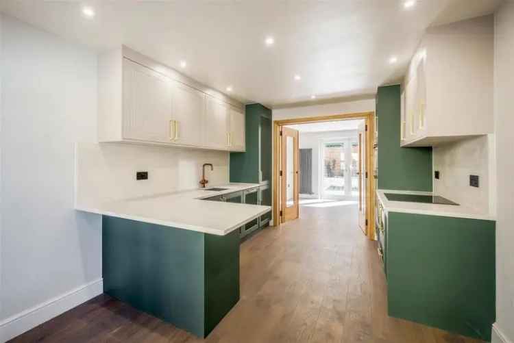 4 Bedroom Terraced House for Sale