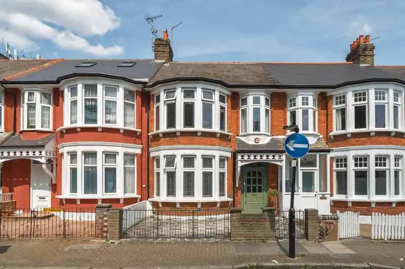 4 Bedroom House for Sale in Islington