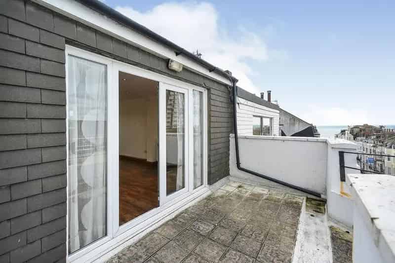 2 Bedroom Maisonette to Rent