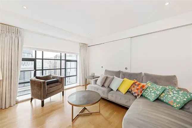 Flat for sale in Blandford Street, London W1U