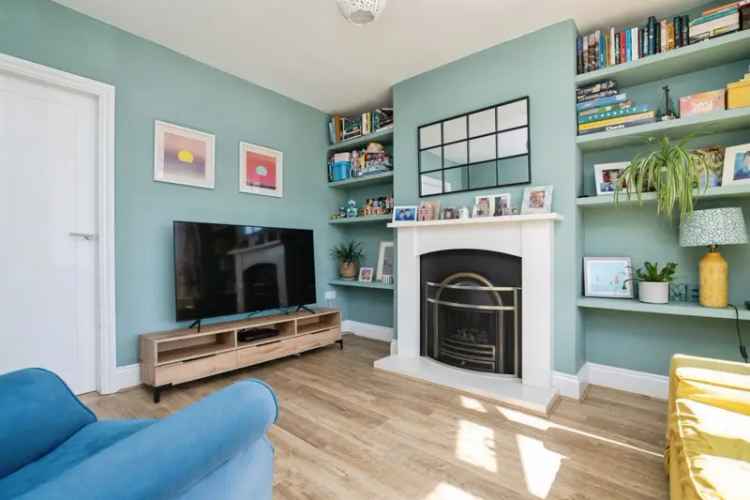 Spacious 3-Bed Semi-Detached Home with Two-Storey Extension