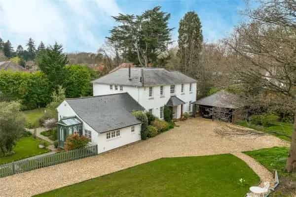 Handsome Detached Family Home with 3500 Sq Ft of Accommodation