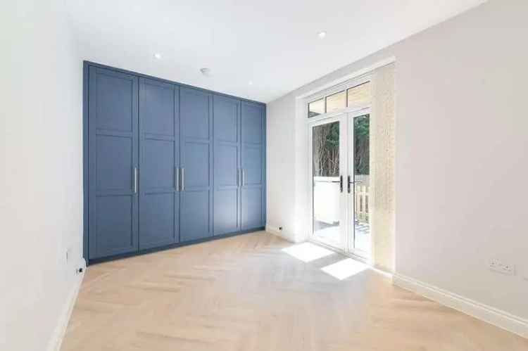 2 Bed Flat for Sale Banstead High Street