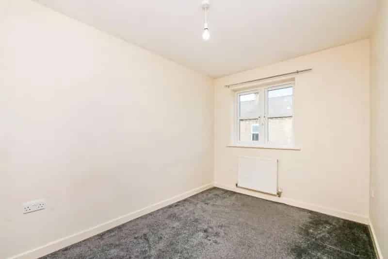 3 Bed House for Sale - Allocated Parking & Garden