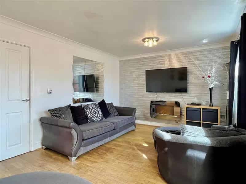 4 Bedroom Townhouse for Sale Near Pype Hayes Golf Course