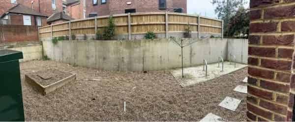 2 Bedroom Flat Near Schools and Town