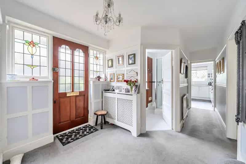 4 Bedroom Semi-Detached House Worcester Park