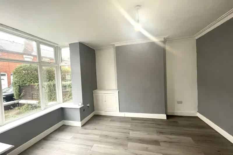 Three Bedroom House Near Crewe Station