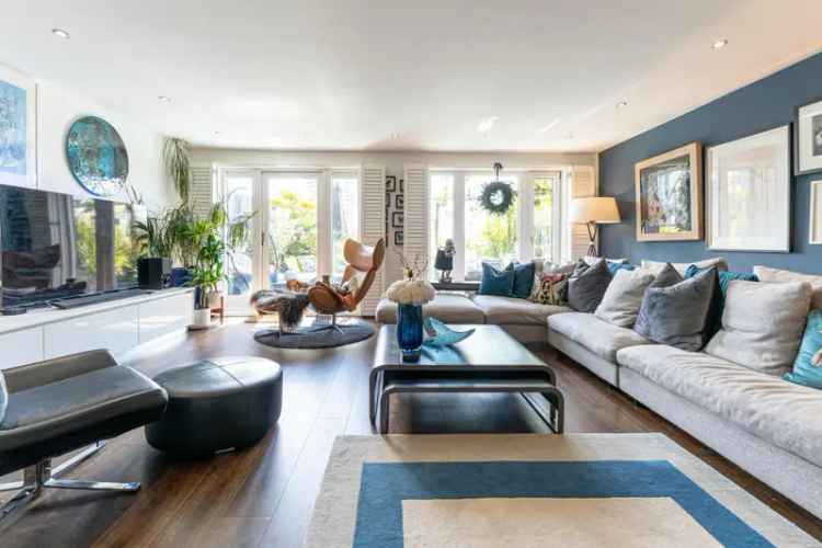 3 Bedroom Duplex Apartment for Sale in Royal Arch Development