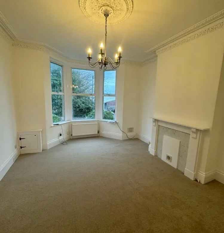 One Bedroom Apartment Lower Weston - Newly Refurbished
