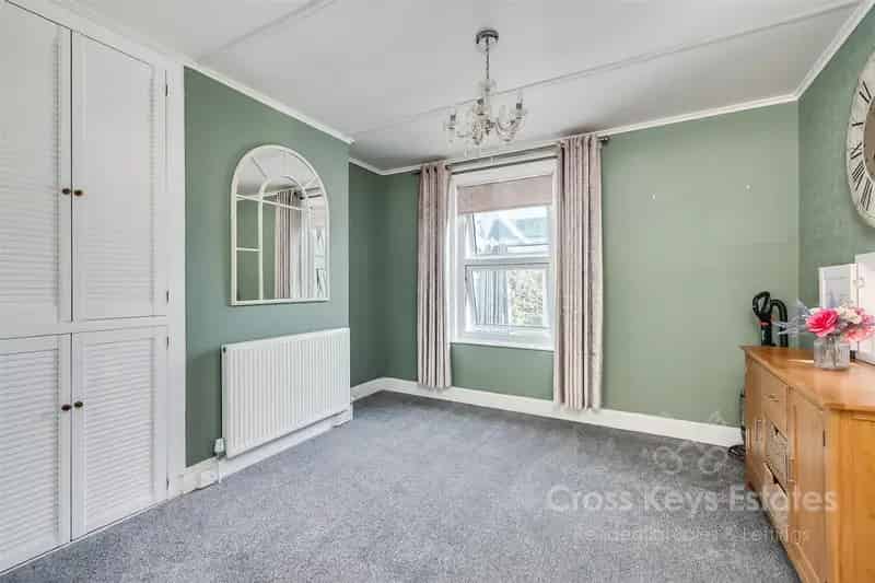 3 Bedroom Semi Detached House Crownhill Plymouth