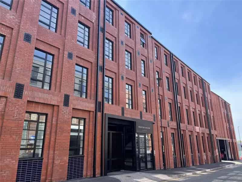 1 Bedroom Apartment to Rent Heaton House Development