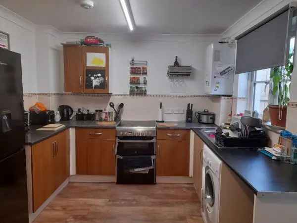 House For Rent in St. Austell, England