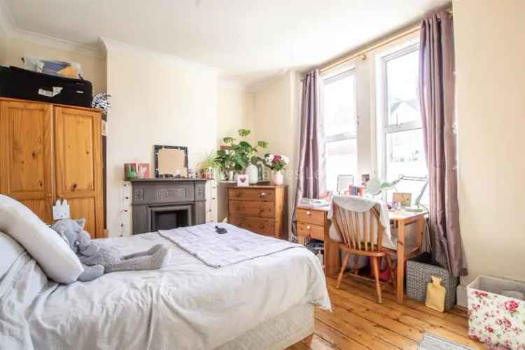 6 Bedroom Student House Elm Grove 2 Shower Rooms Garden