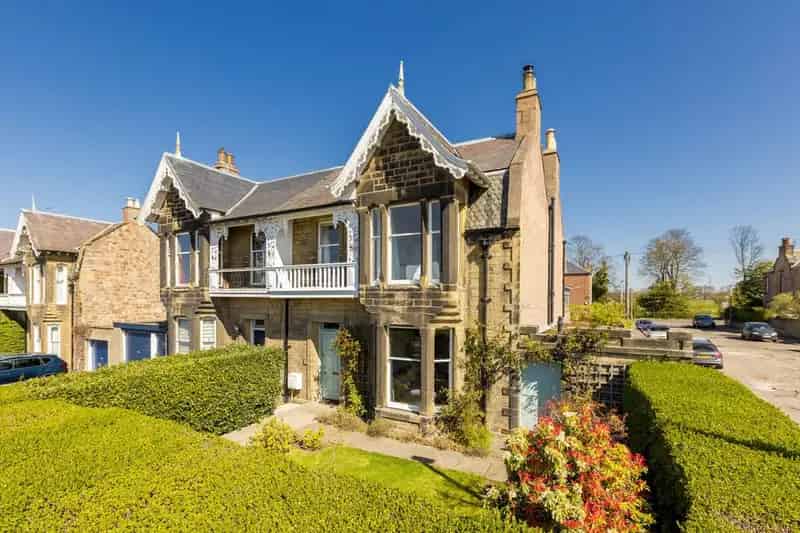 5 Bedroom Semi Detached House For Sale In Duddingston