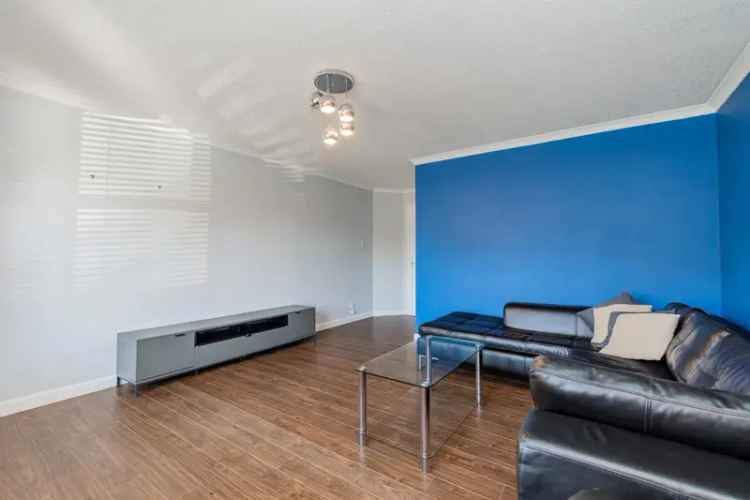 2 Bed Ground Floor Apartment Peterculter Residents Parking