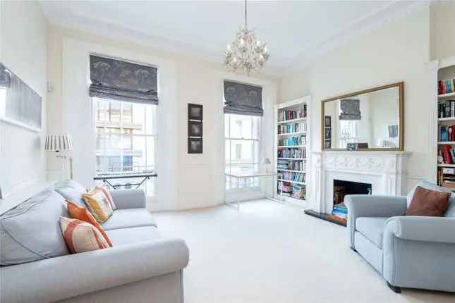 Terraced house to rent in Cambridge Street, London SW1V