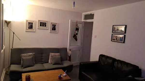 Flat For Rent in Rotherham, England