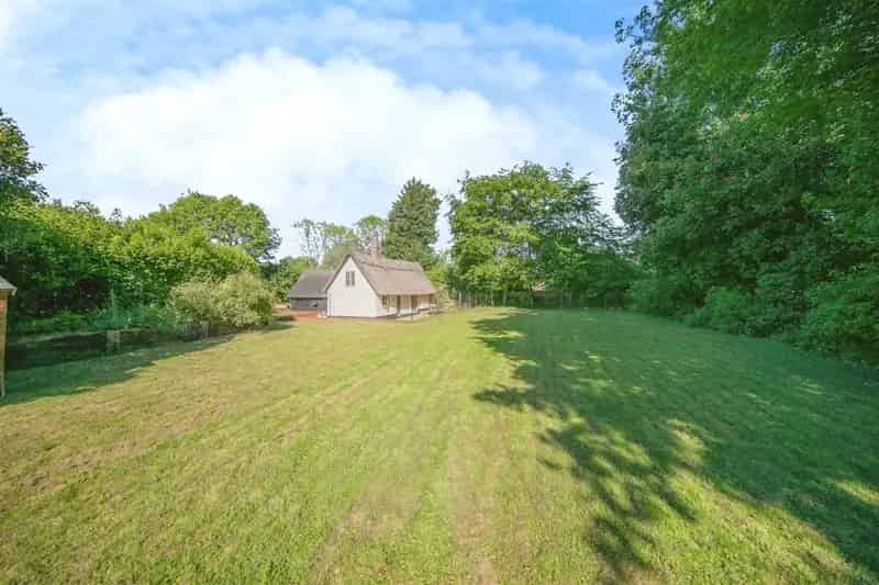 Three Bedroom Grade II Listed Cottage Near Sudbury