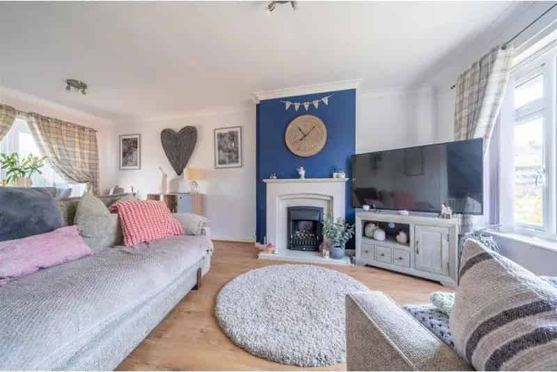 3 Bed Semi Detached House For Sale