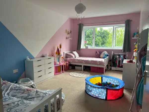 Flat For Rent in Denham Garden Village, England