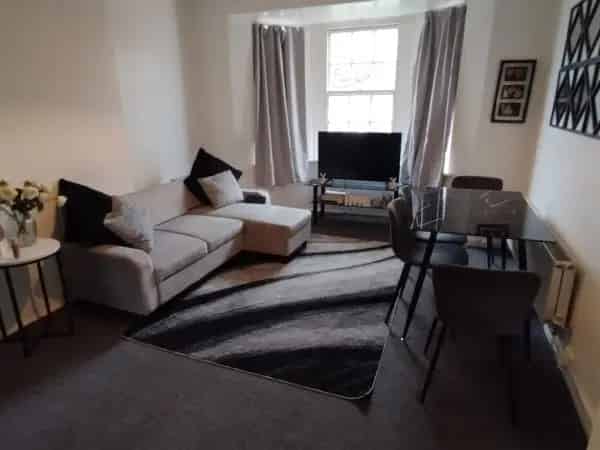 Ground Floor Flat with Parking and Green Area