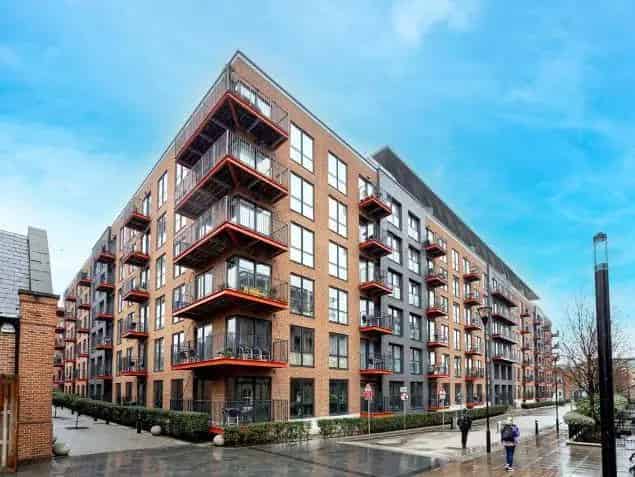 2 Bedroom Apartment House to Rent Royal Arsenal Riverside