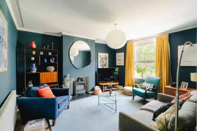 2 Bedroom Terraced House for Sale in Totterdown