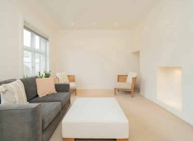 Stylish One Bedroom Apartment near High Street Kensington