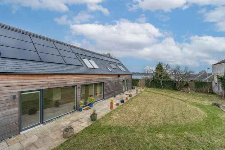 Four-Bedroom Eco House Near Tayport Harbour