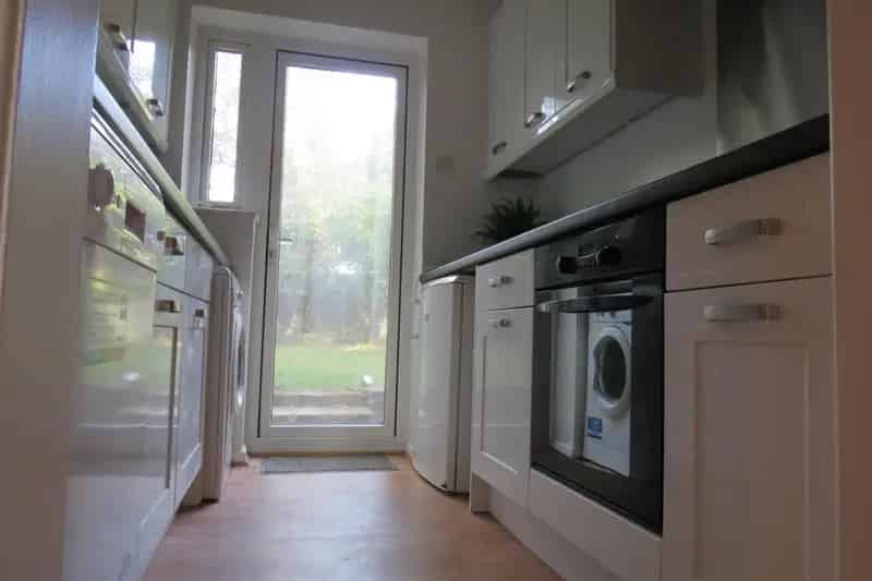 Two Bed Ground Floor Apartment Lemsford Lane
