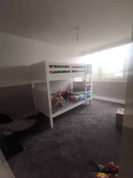 3 Bedroom Maisonette Near Parks and Schools