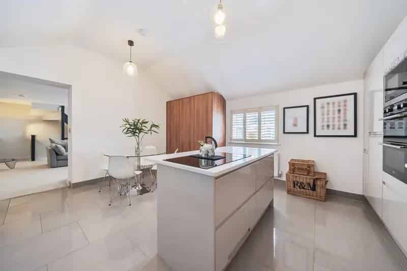 3 Bedroom House for Sale in Worsley