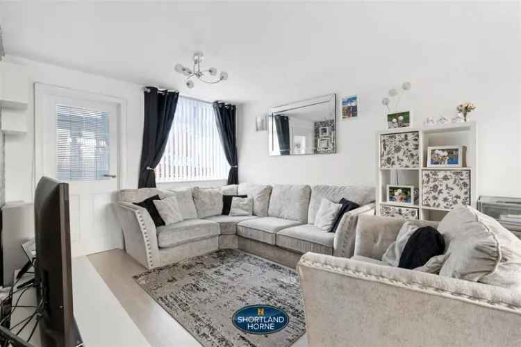 3 Bedroom End Terrace House for Rent Stoke Hill