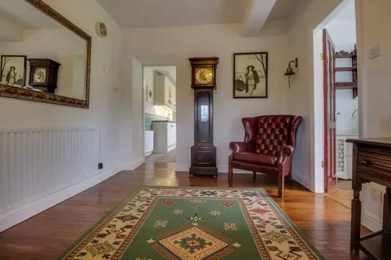 4 bedroom House
 To Rent