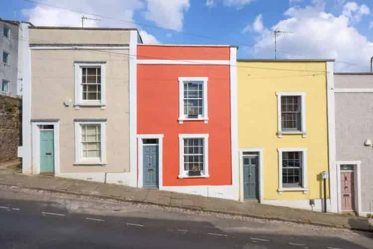 2 Bedroom Victorian Terrace House for Sale in Cliftonwood Bristol
