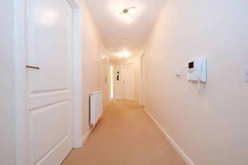 Flat For Rent , Inchmarlo, Scotland