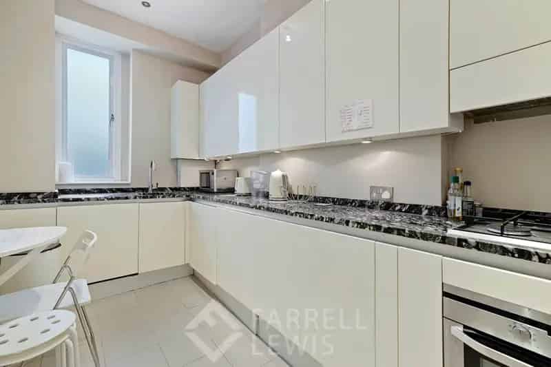1 Bedroom Apartment House to Rent in Gloucester Terrace