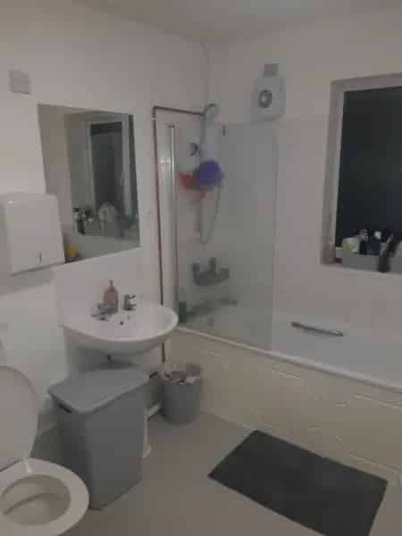 Family Flat Two Bedrooms Garden Parking Near Seven Sisters