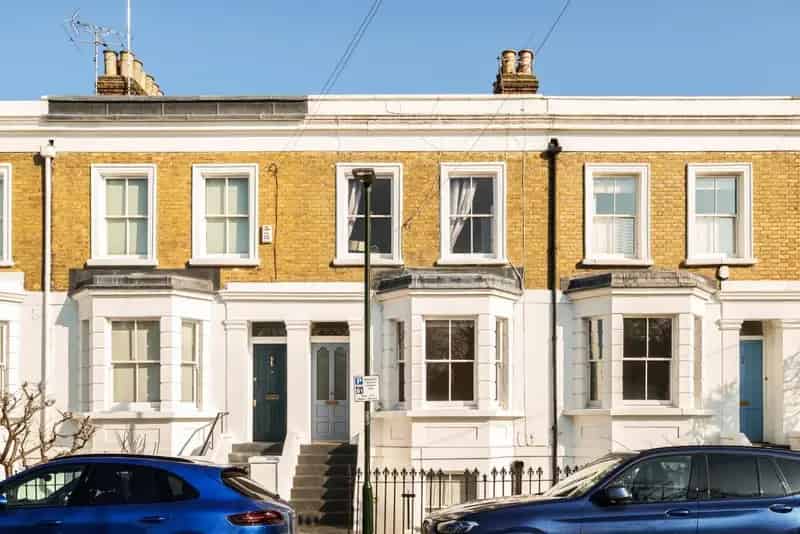 One Double Bedroom Flat Hammersmith Near Tube