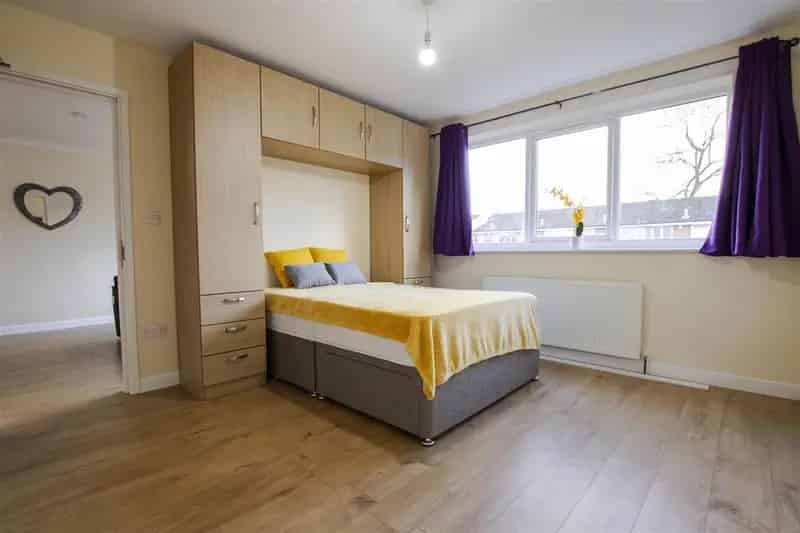 2 Bedroom Student Flat to Rent Near University of Birmingham