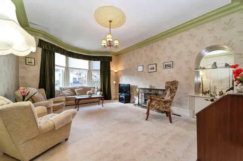 Branscroft: Stunning Home with Country Views and Large Garden