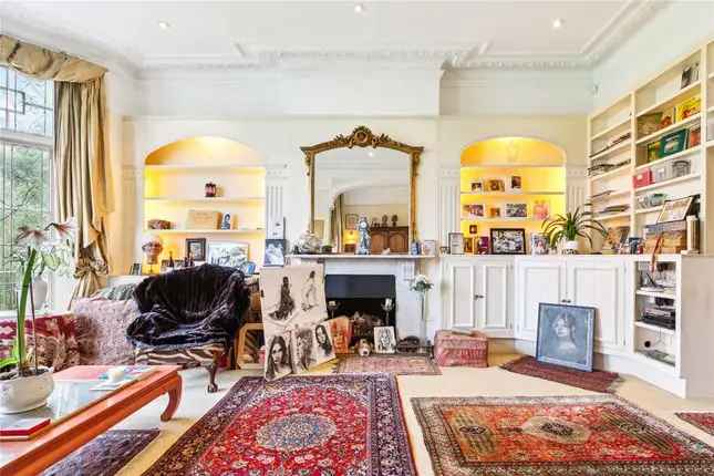 Maisonette for sale in Sutherland Avenue, London W9