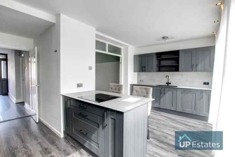 2 Bedroom End Terrace House to Rent No Upward Chain
