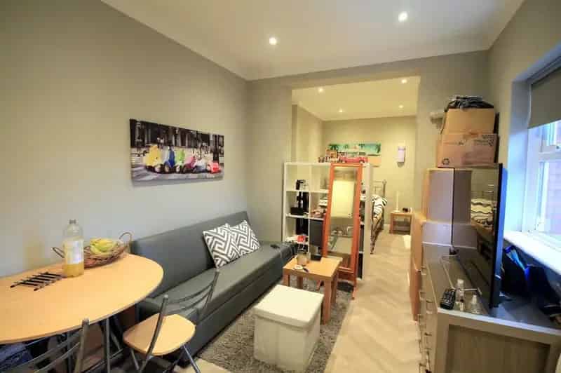Studio Flat Kemptown Brighton Marina Off Road Parking